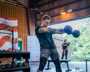 Subscribe to my newsletter for exclusive offers & workout tips