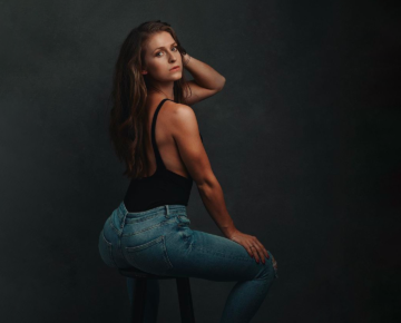 Subscribe to my newsletter for exclusive offers & workout tips