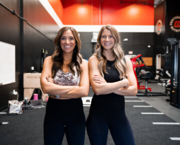 We're Stef & Mak, and this is our story!